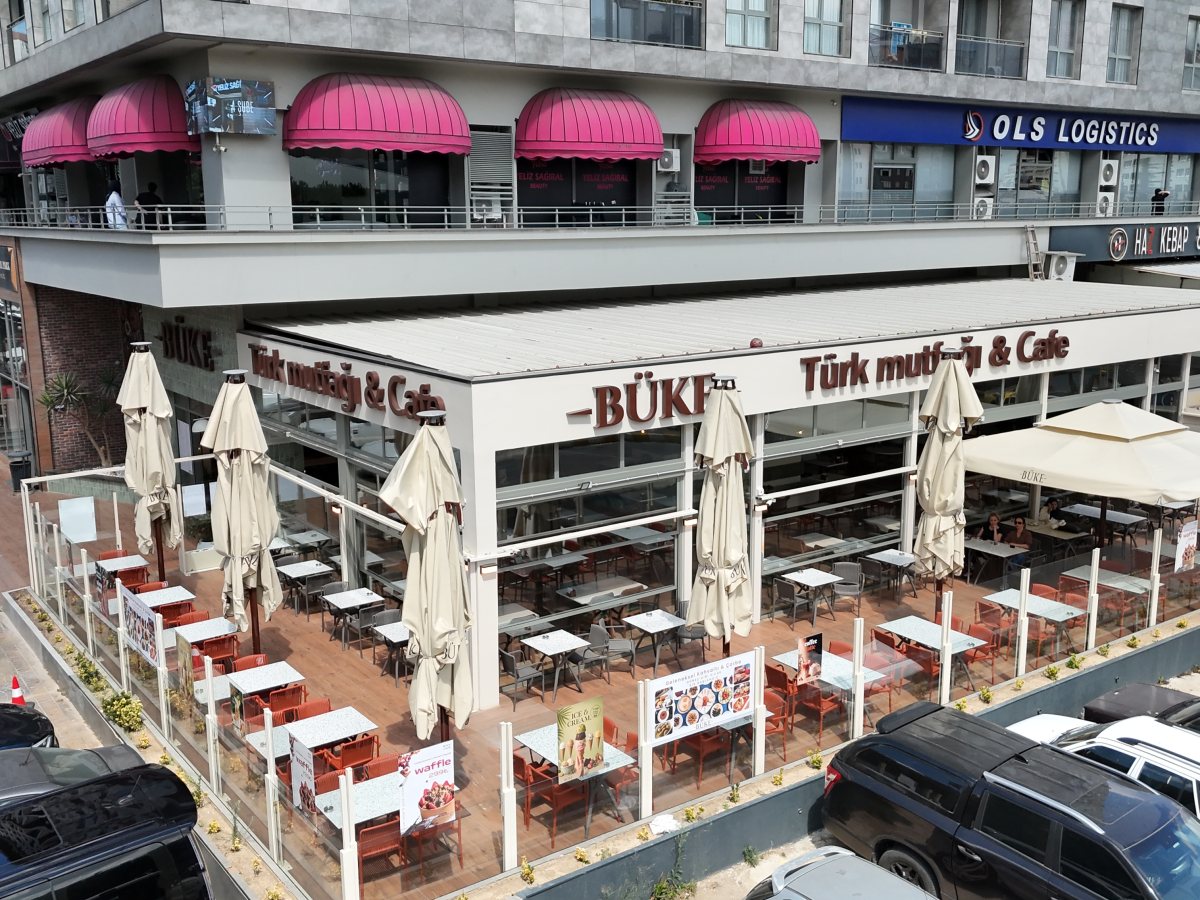 Brand İstanbul Park'taki Büke Türk Mutfağı ve Cafe binası